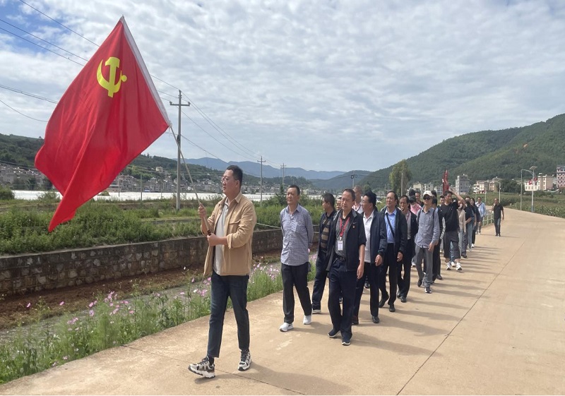 1695193722168818.jpg 图片2.jpg